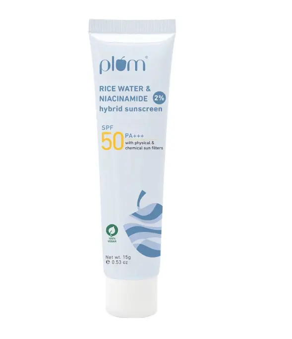 Plum 2% Niacinamide & Rice Water SPF 50 PA+++ Hybrid Sunscreen (15g)